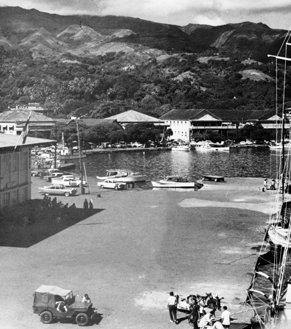 WW2 jeep Papeete (circa 1965)