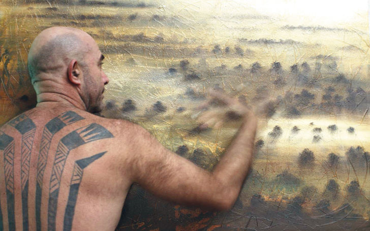 Gotz capte la lumière et l'énergie en mouvement