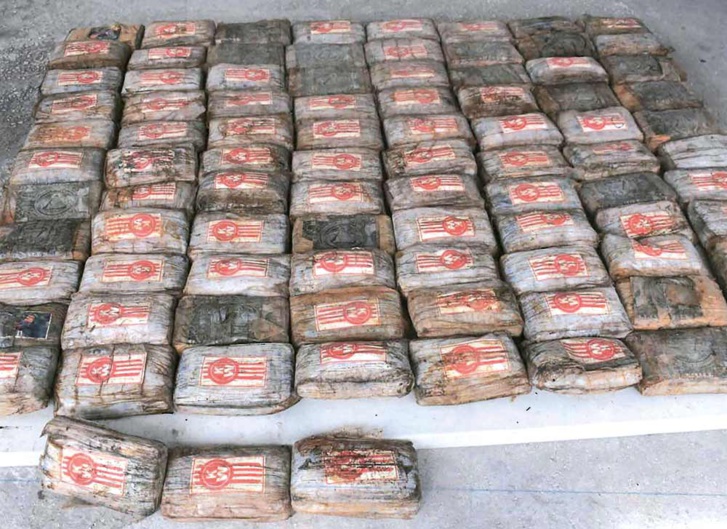 Les Îles Marshall réalisent la plus grosse saisie de cocaïne de leur histoire ! Les Îles Marshall réalisent la plus grosse saisie de cocaïne de leur histoire !