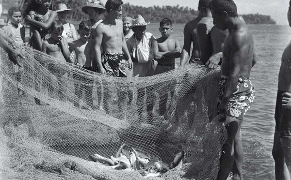 Qui n’entend qu’une cloche n’entend qu’un son