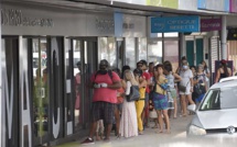 Confinement sur le caillou : les pharmacies prises d’assaut !